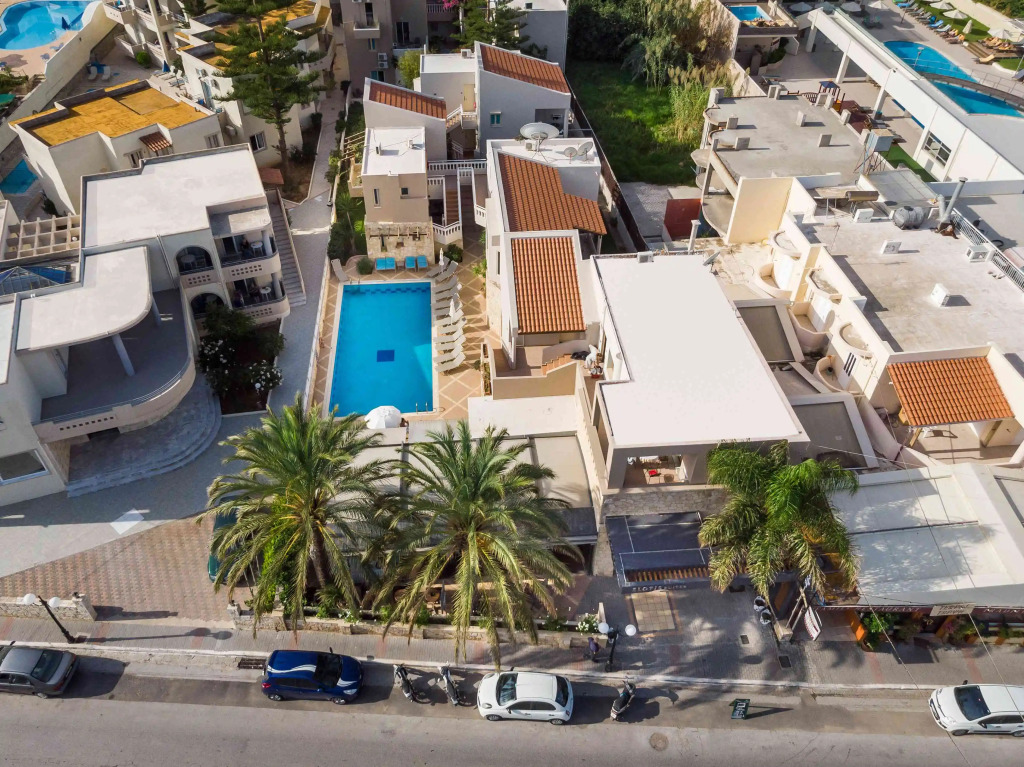 Elotis Suites