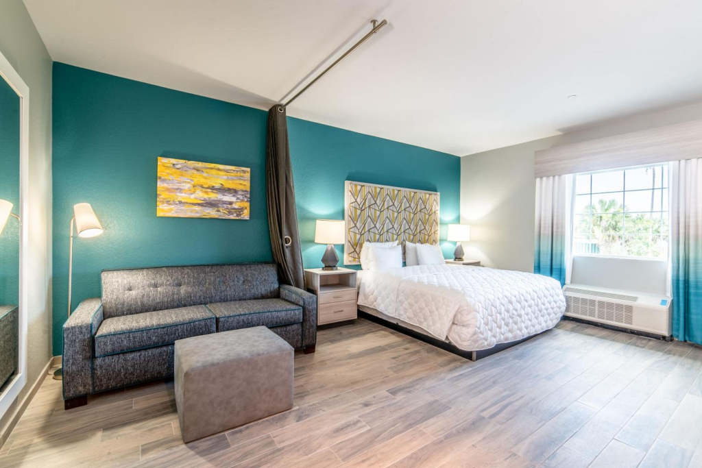 Everglades Adventures Hotel Suites by Ivey House
