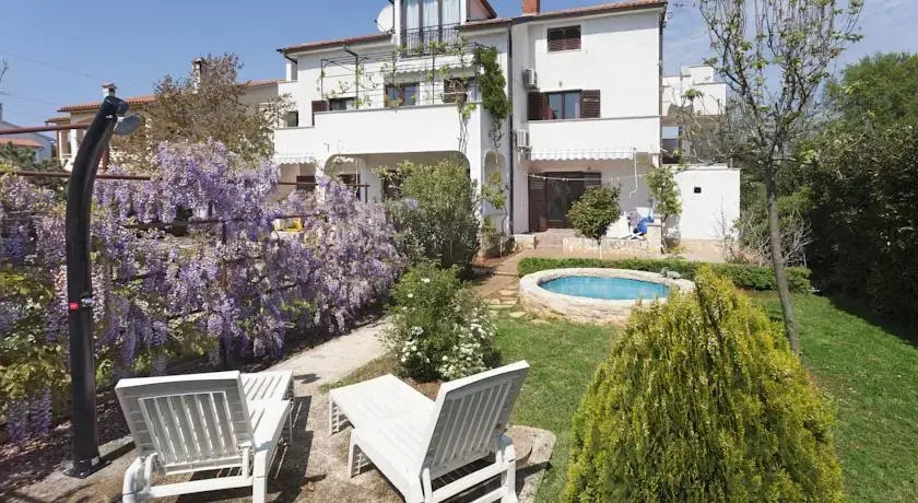 Villa Elena