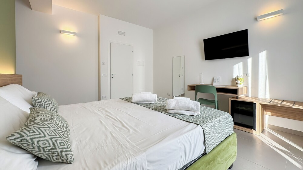Tevergad Suite & Rooms