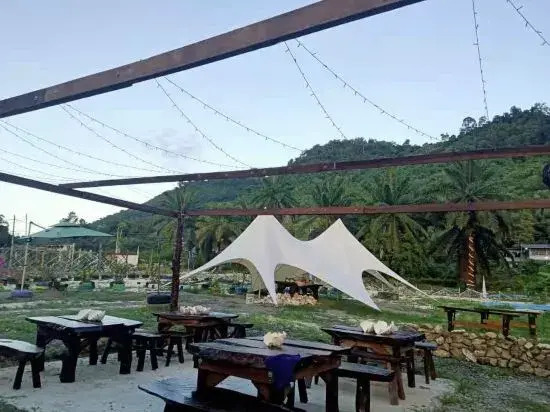 Together 2 Holiday Resort