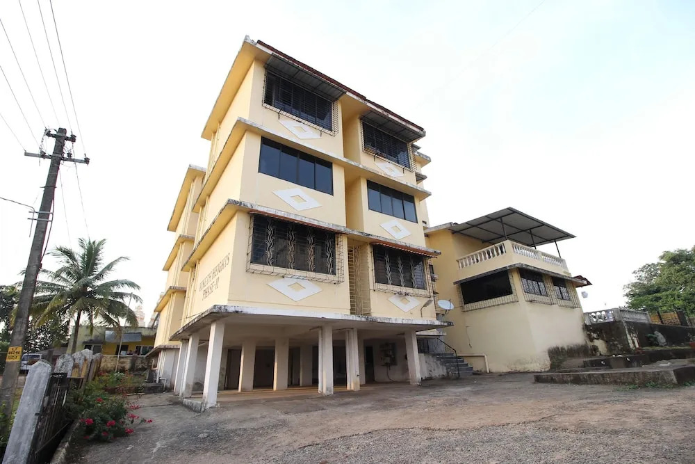 OYO 9876 Home Luxurious 5BHK Porvorim