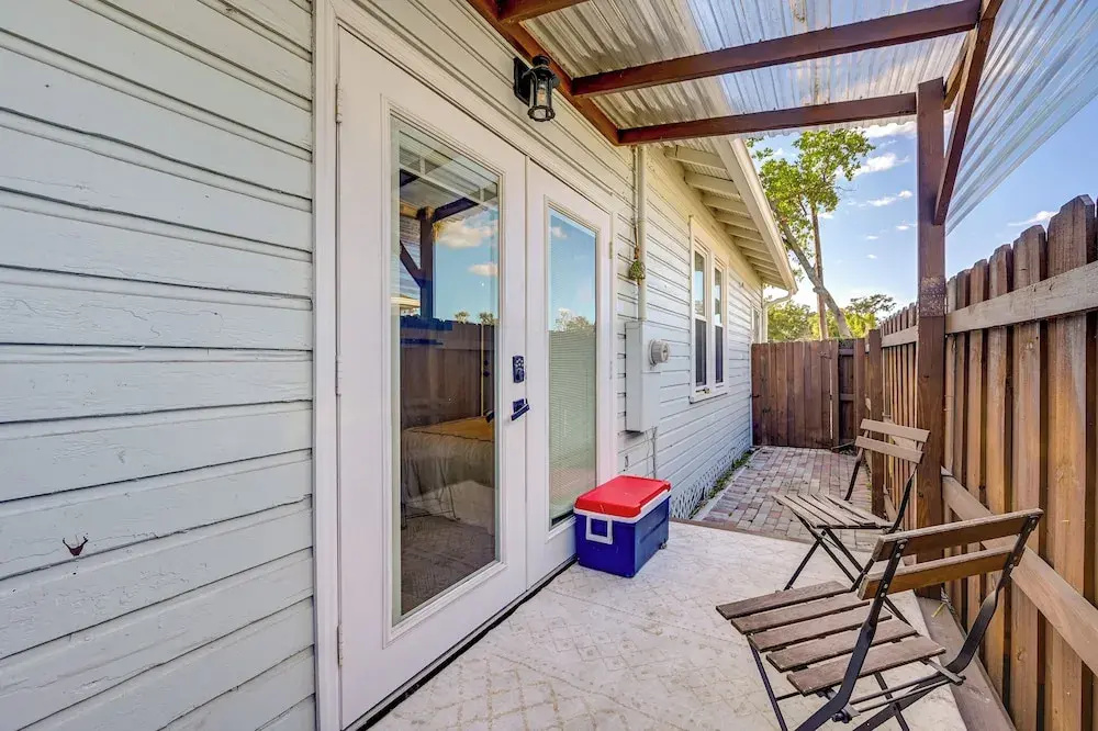 Vintage Home w/ Easy Downtown Tampa Access