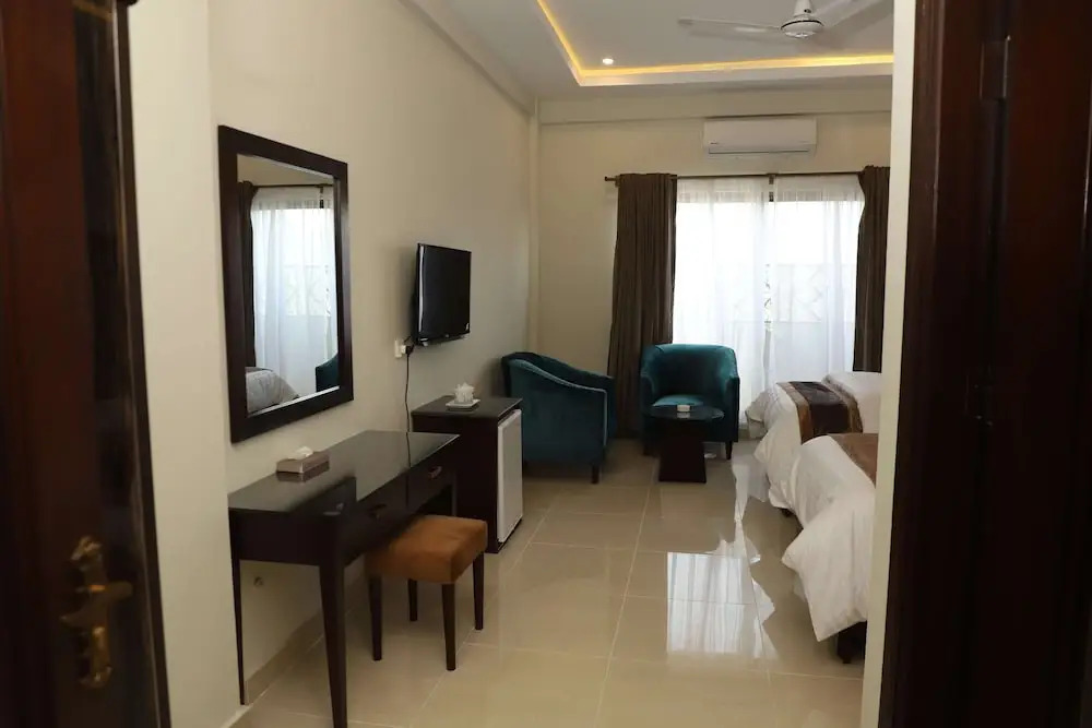 Swat Palace Hotel By Northin