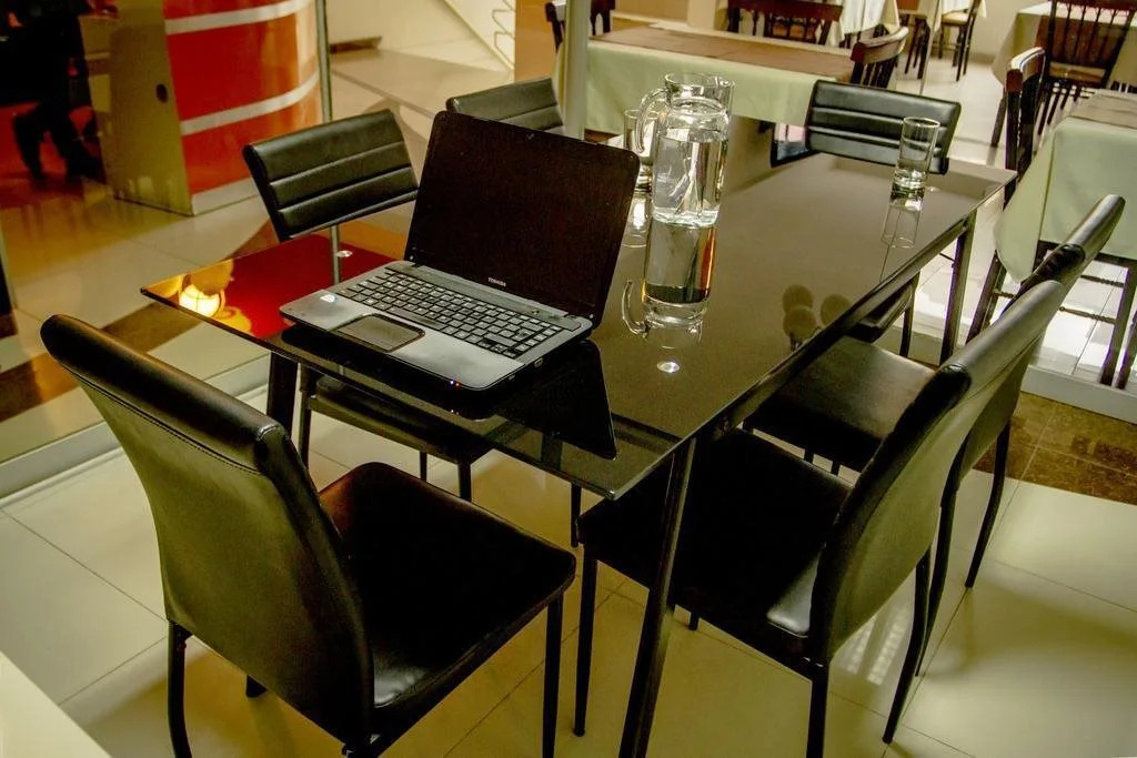 Zentra Hotel