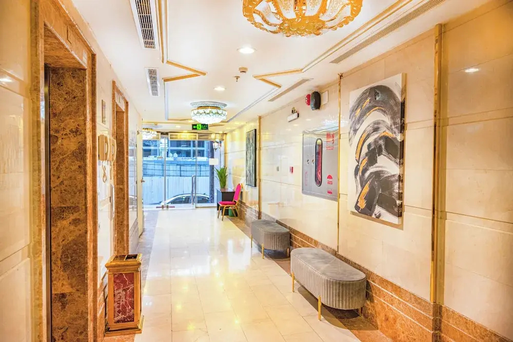 فندق قرى Qira Hotel