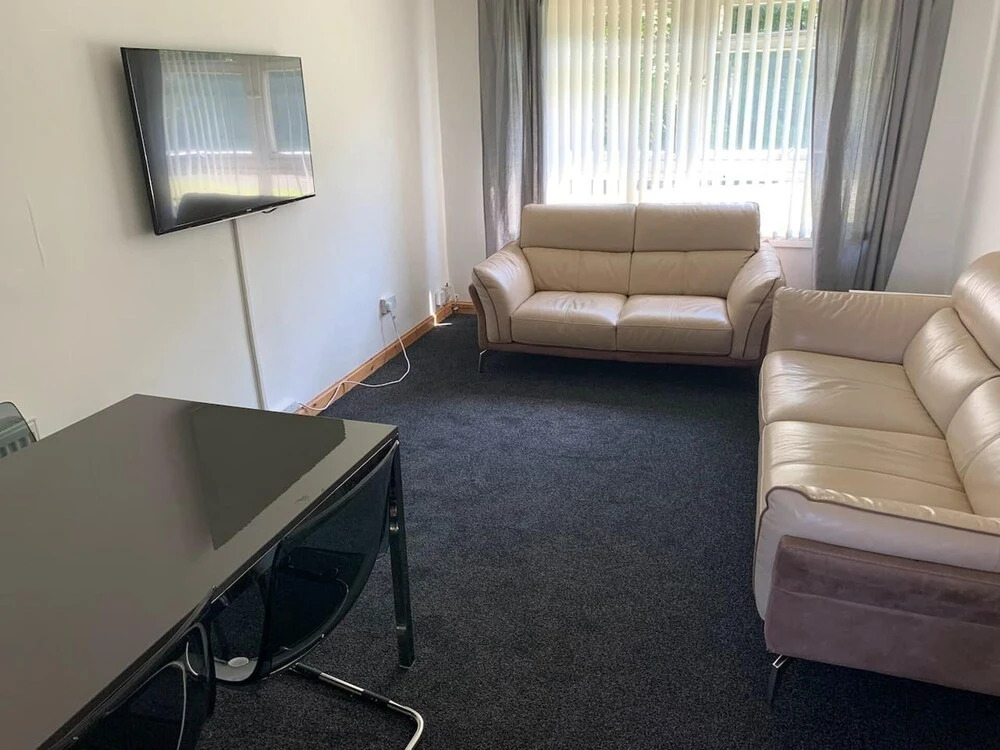 Remarkable 2-bed Apartment in Glasgow