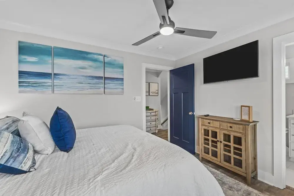 Forever Blue 6 Bedroom Home