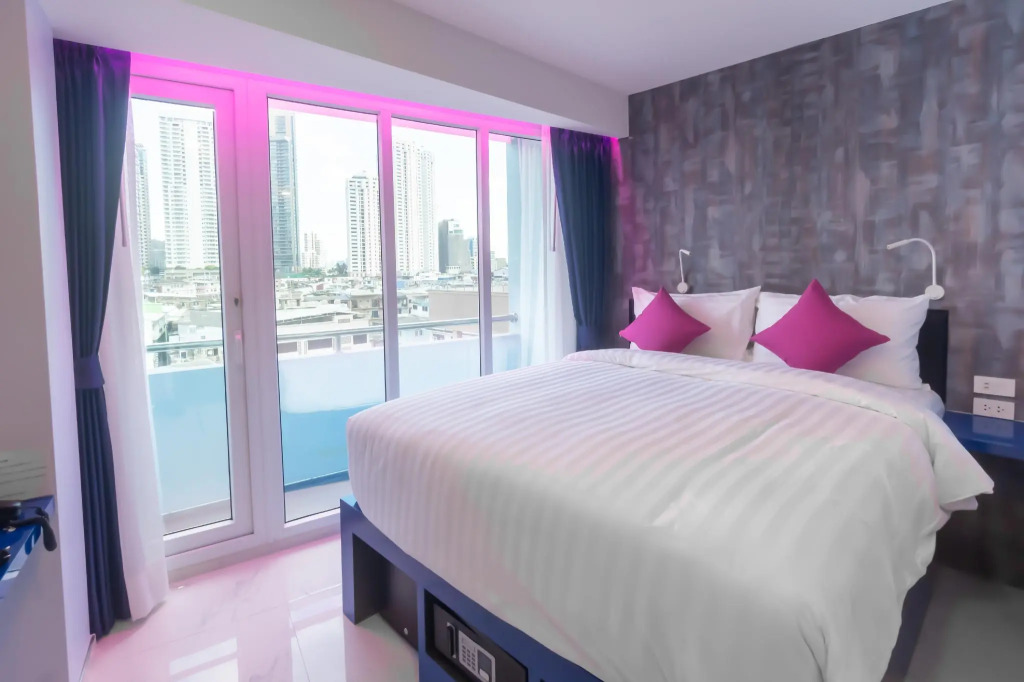 Spark Hotel