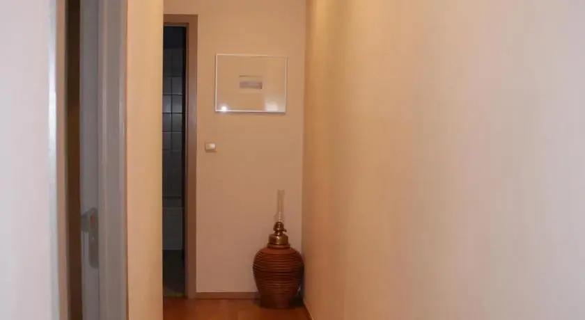 C.J.1 Brussels Apartments
