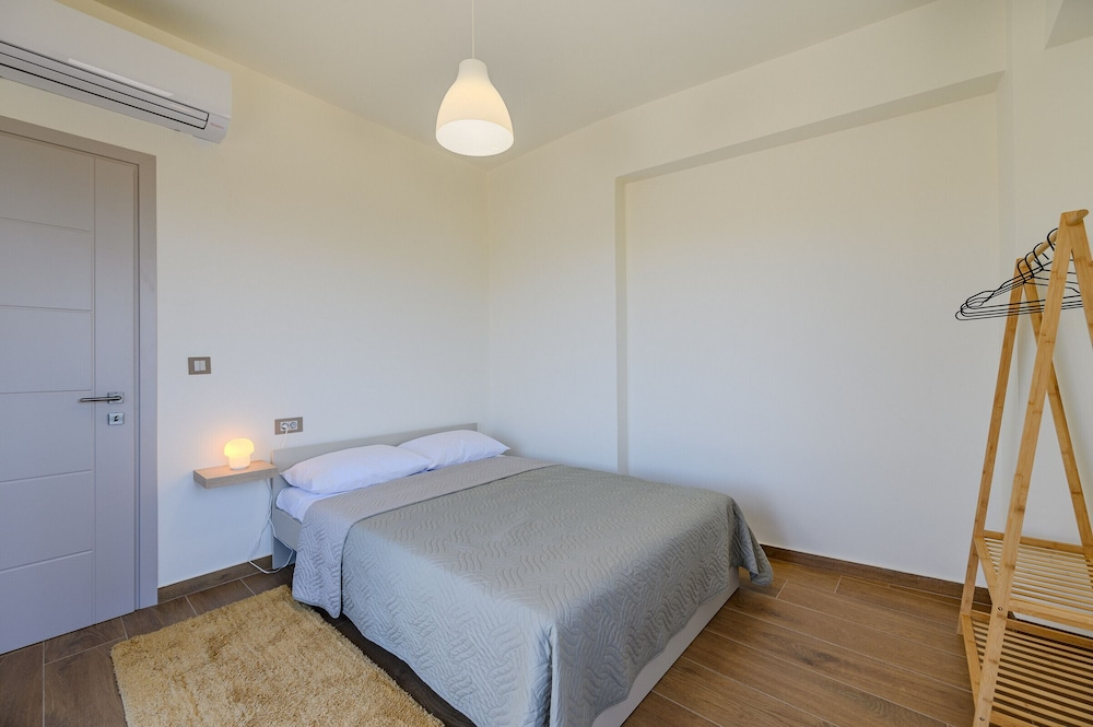 Serenity Villa