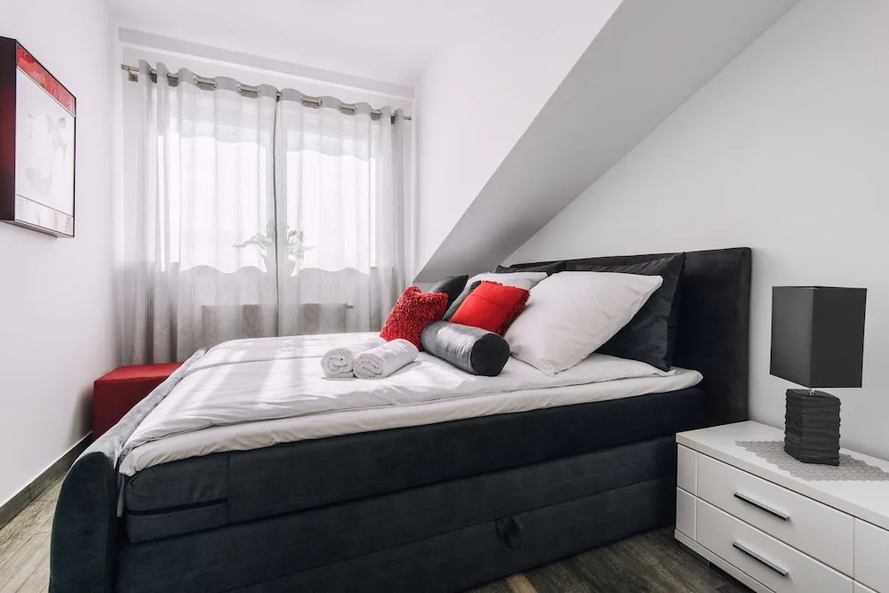 City Lights Apartments - Arianska