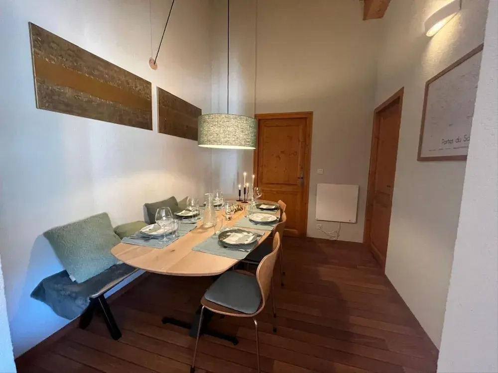 Spacious Apartment With Balcony in the French Alps