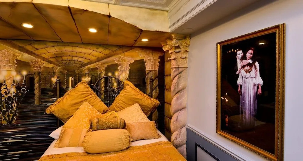 The Anniversary Inn - South Temple