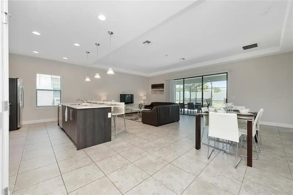 Balmoral Resort-222mcv 4 Bedroom Home by RedAwning