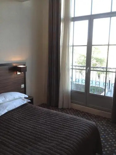 LOGIS Hôtel & Restaurant - Les Arcades