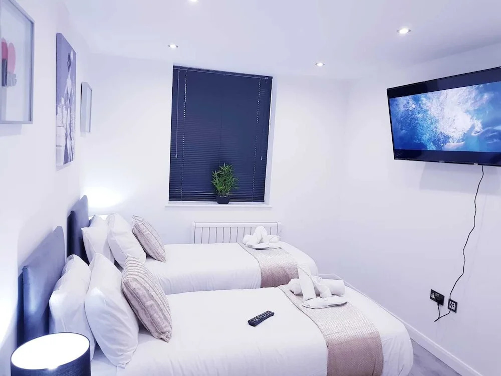 Z Home Apartments