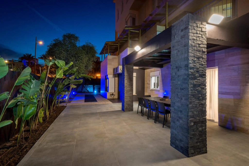 GEFFEN Luxury Apartments