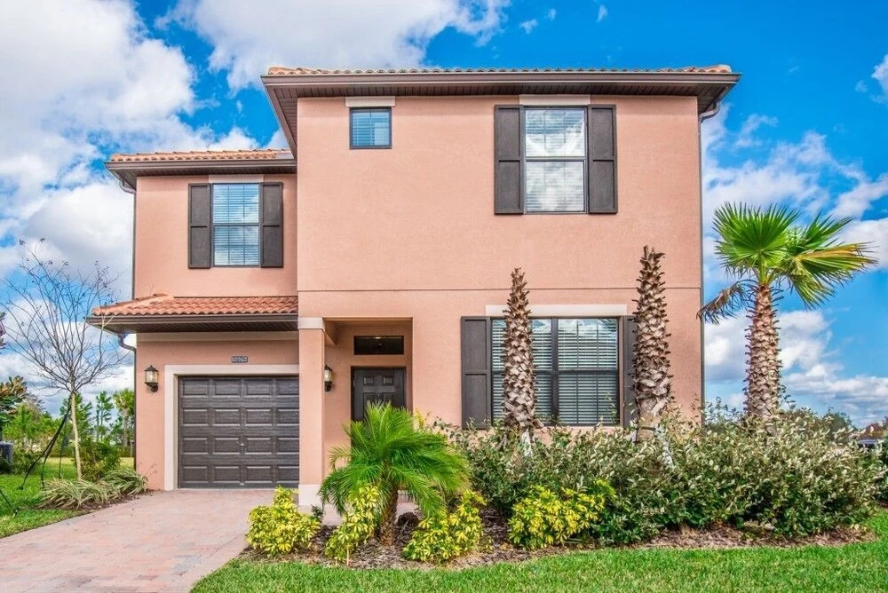 Amazing House! - Solterra - 5476SC