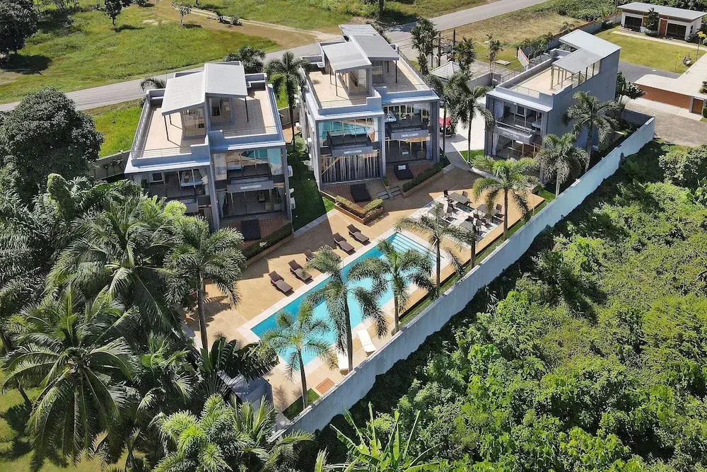 Spacious 3BR Pool Access Villa Argent 7