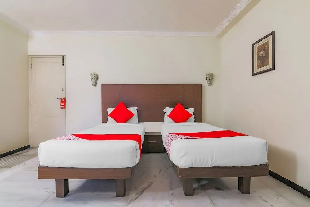Oyo 42638 Hotel Planet Grande
