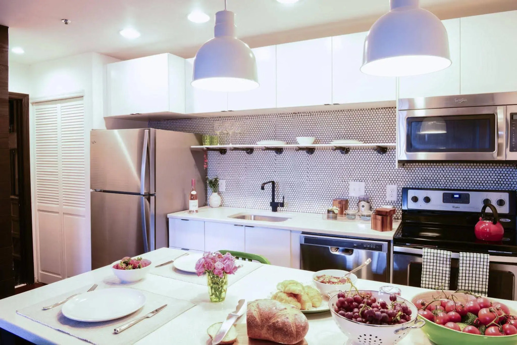 The Sobro Guest House by AvantStay
