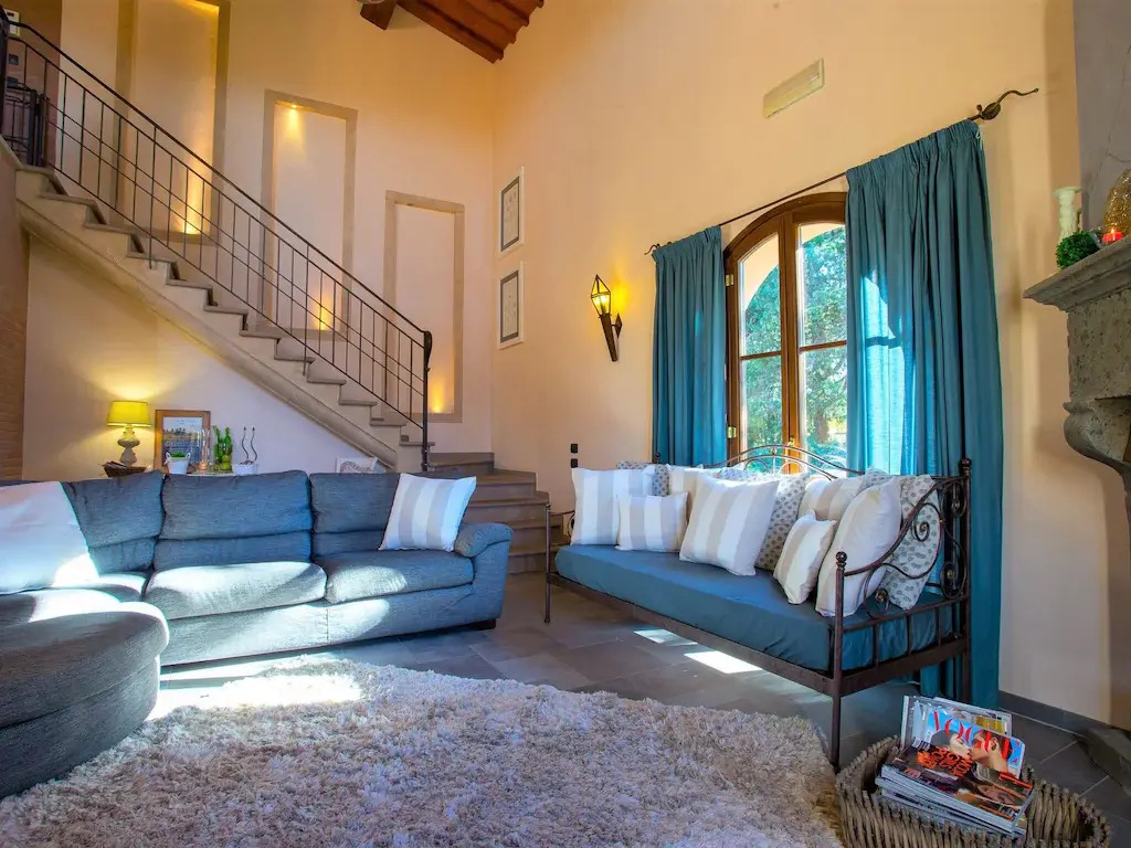 Pleasant Villa in Peccioli With Private Swimming Pool