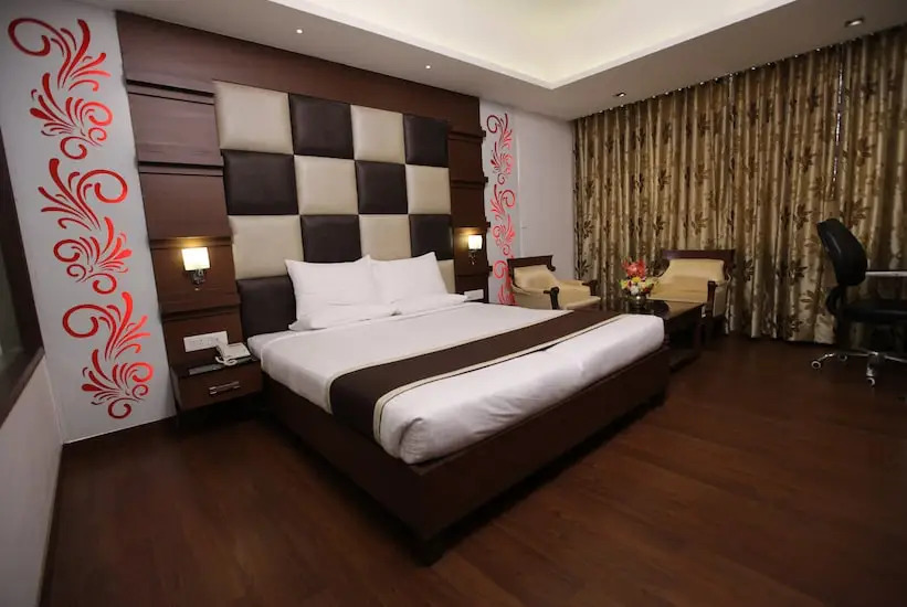 Hotel K.C. Residency