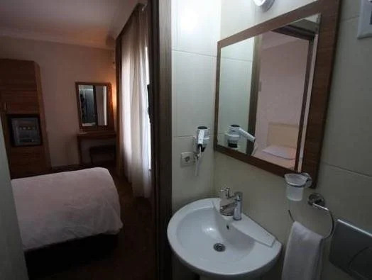 Antana Hotel
