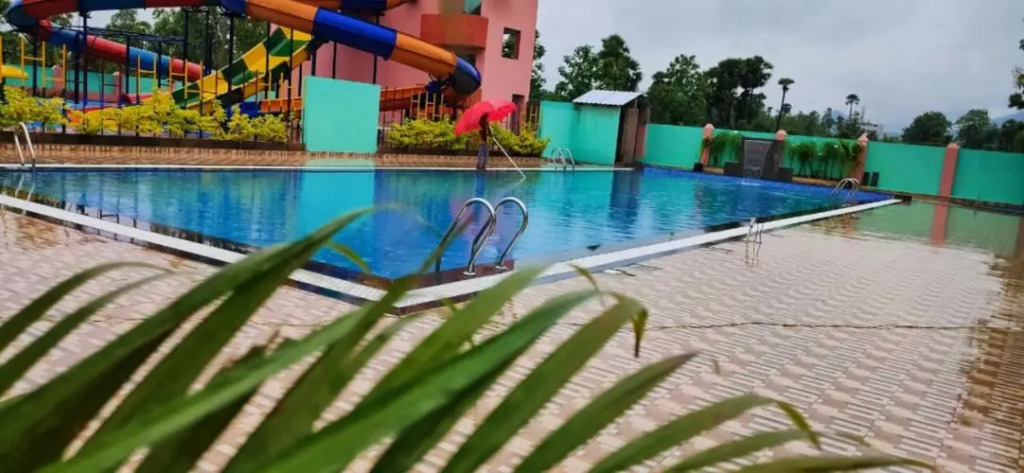 Siriki Resorts