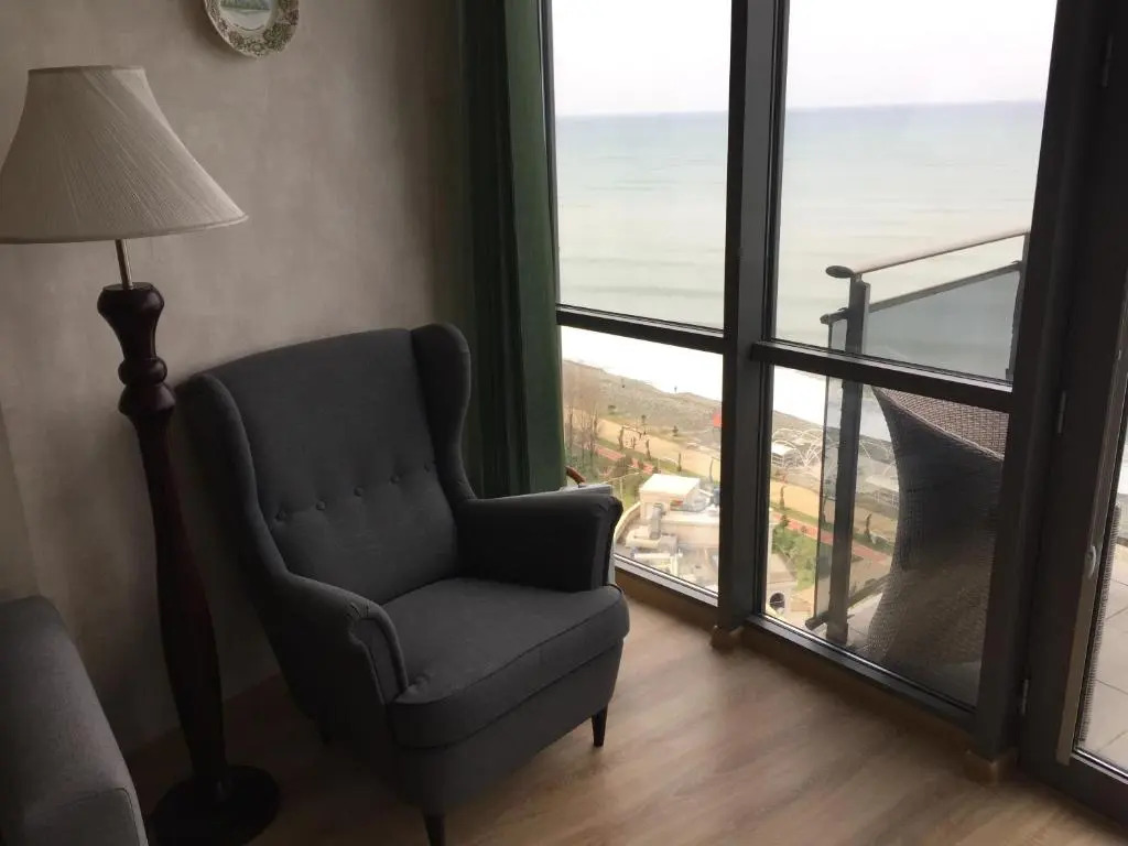 Sea Towers 2309