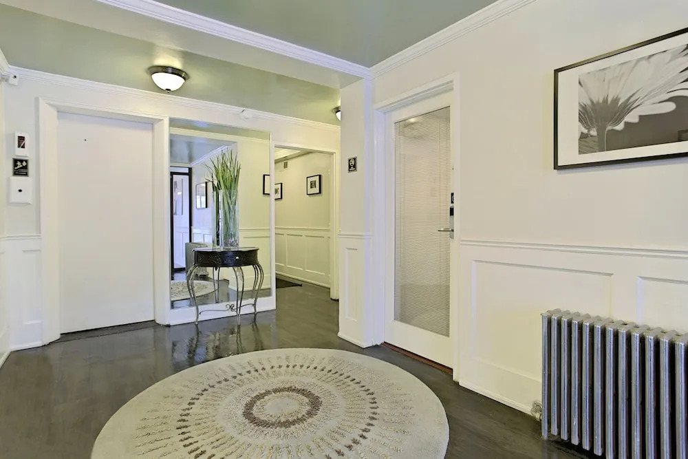 Shadyside Inn All Suites Hotel