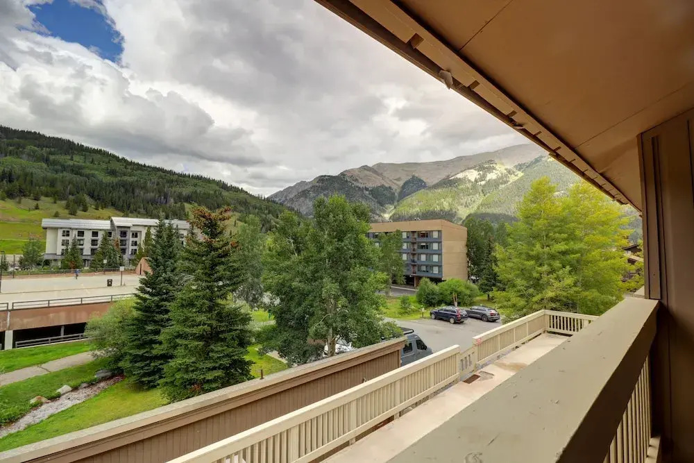 Ten Mile Haus A-6 2br 2ba 2 Bedroom Condo
