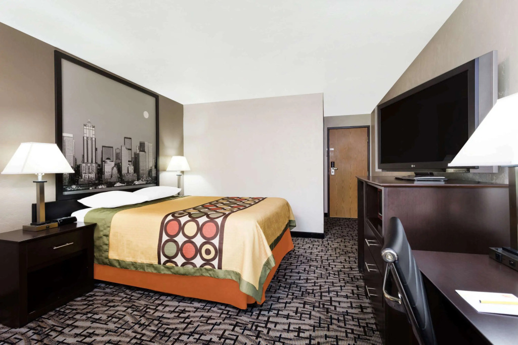 Super 8 by Wyndham Bremerton