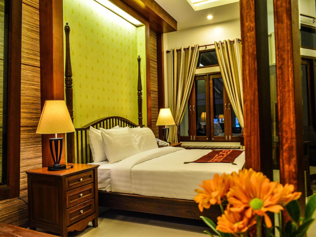 Bhu Tarn Koh Chang Resort & Spa