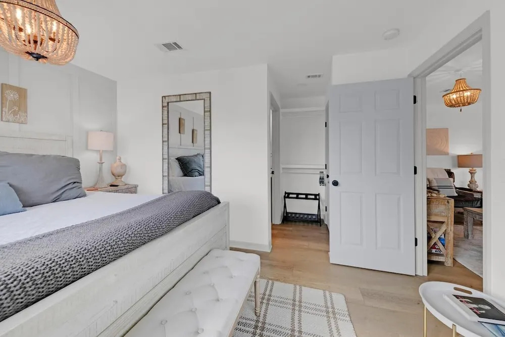 Beachside Villas 1123- A Sandy Carol