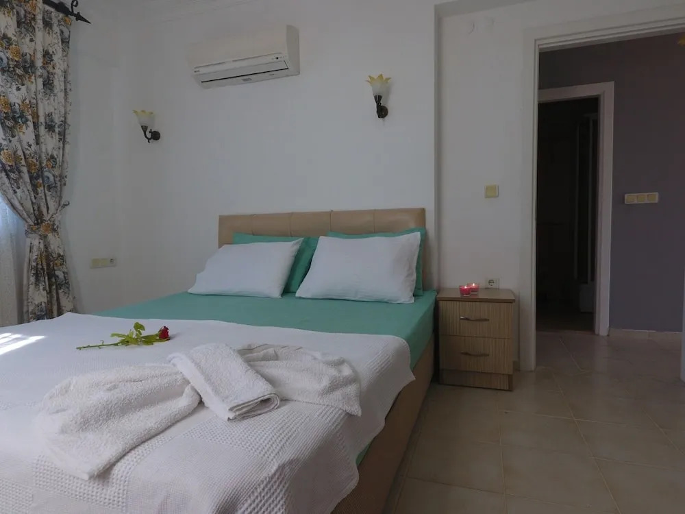 Calis Beach Apartments