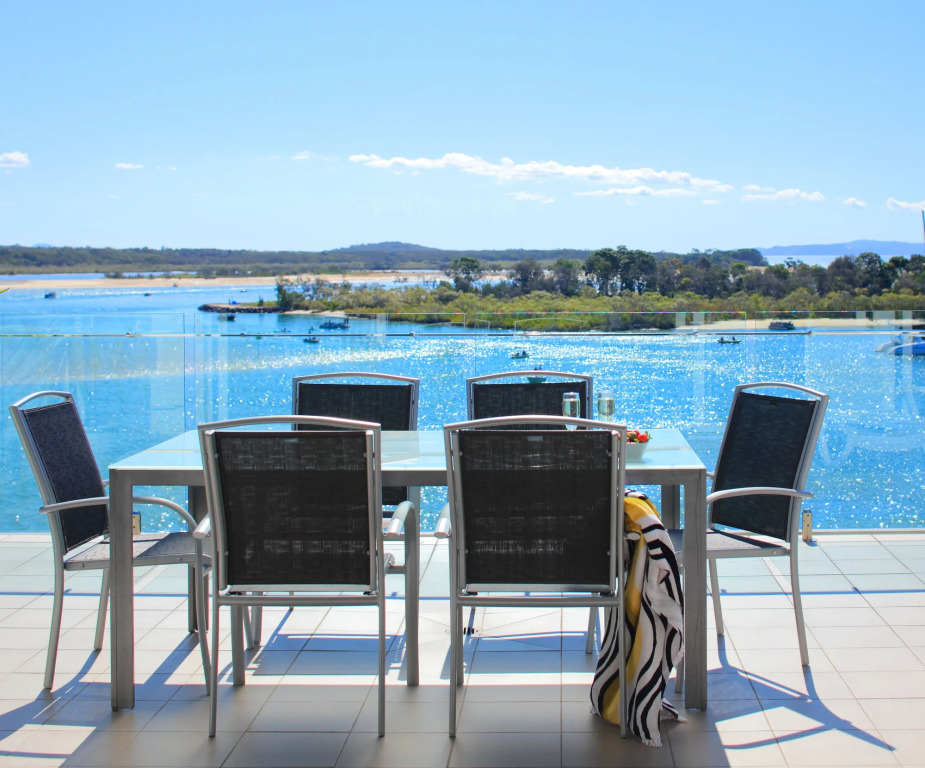 Noosa Quays Waterfront Accomodation