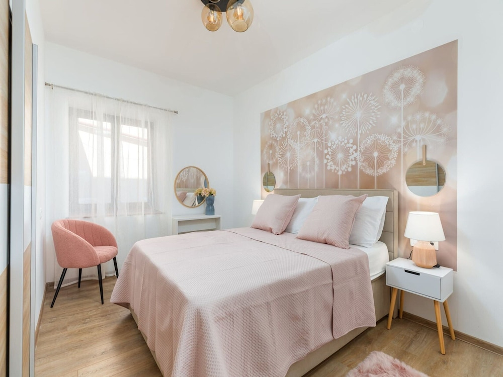 Apartment in Valbandon Near Beach & Brijuni