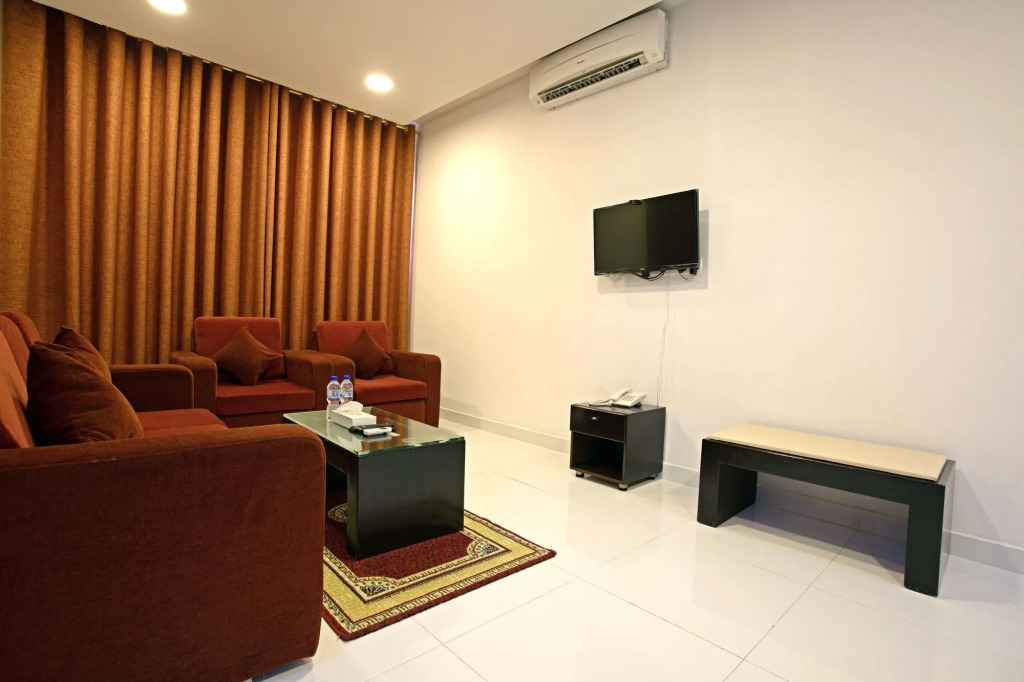 Star Emirates Suites