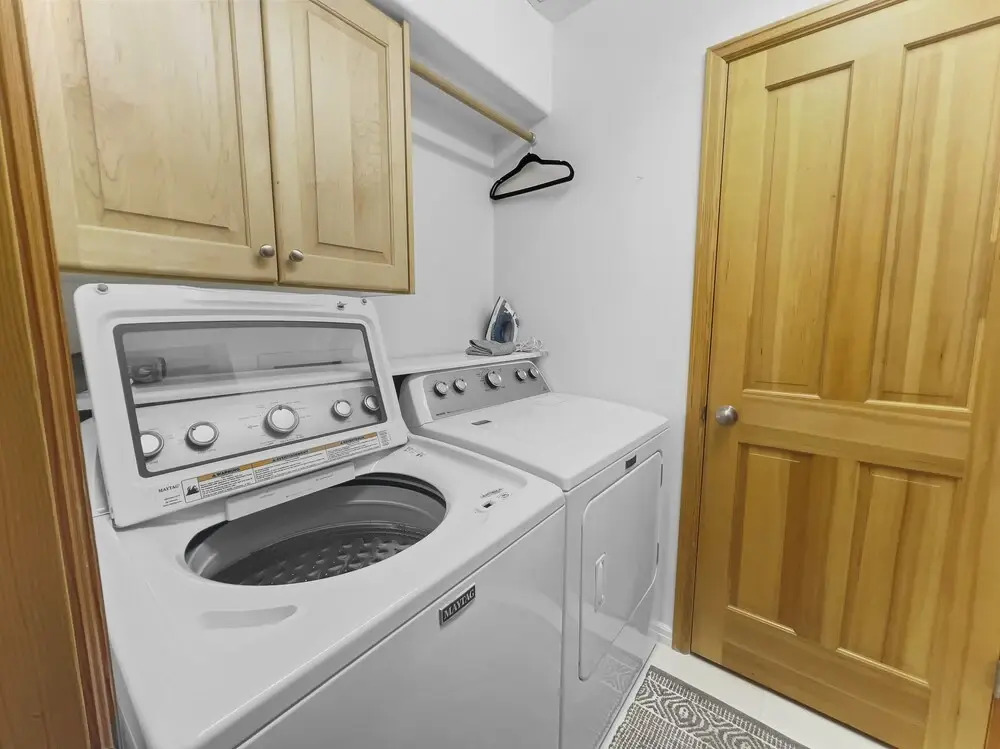 2480 Escape To The Lakes At Deer Valley! Private Hot Tub Oasis-close To The Slopes! 2 Bedroom Condo by RedAwning