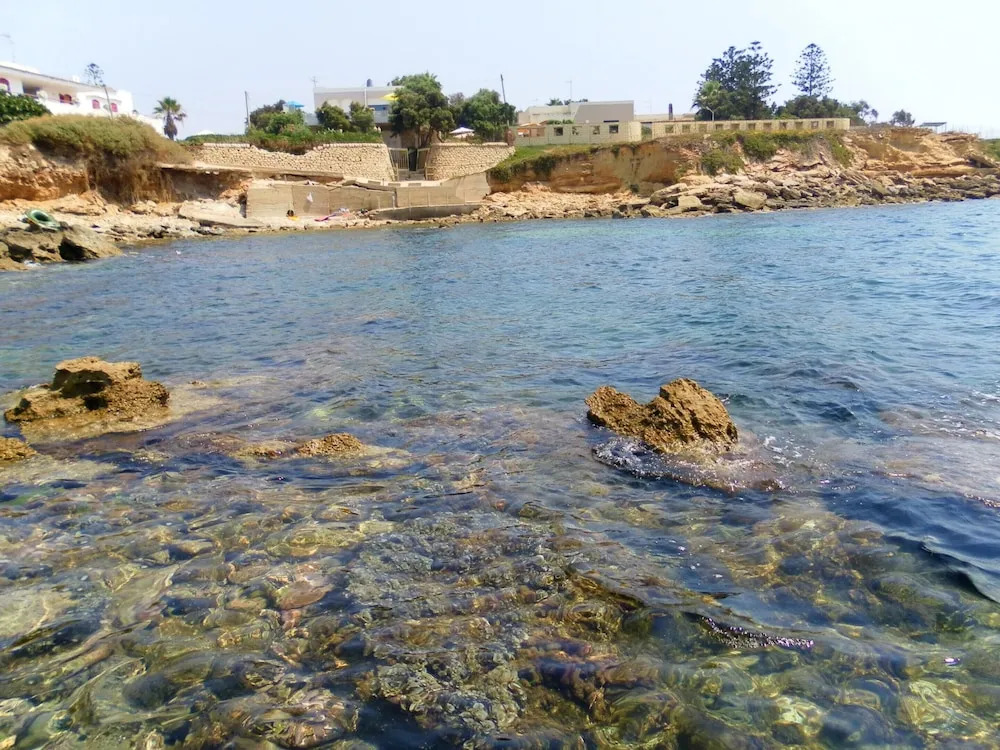 House With 2 Bedrooms in Punta Braccetto, With Furnished Terrace - 500