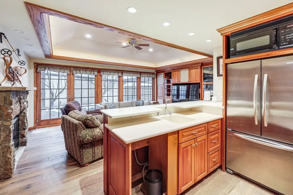 3 Mi to Vail Village: Classic Estate w/ Hot Tub