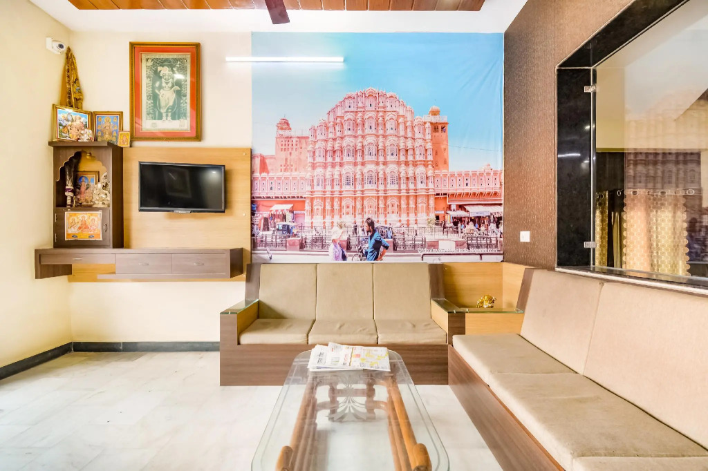 OYO 72203 Hotel Shrinath