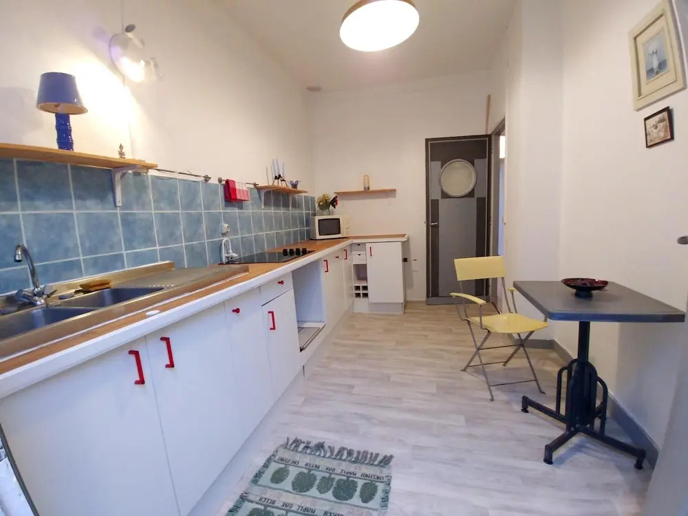 House With one Bedroom in Montreuil, With Enclosed Garden and Wifi