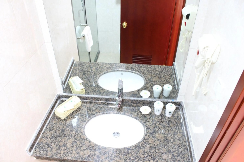 GreenTree Inn Shanghai Jiading Dazhong International Auto City Business Hotel