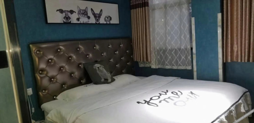 Hebi Weekend Inn