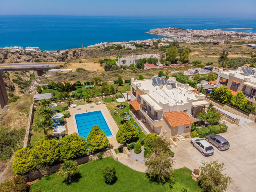 Knossos Estate Villas