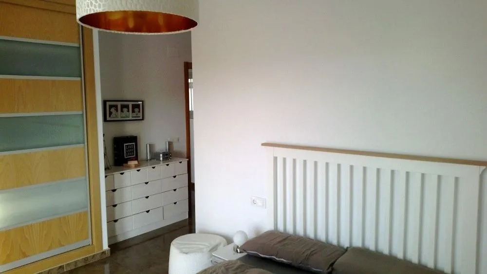 Villa Minimalista con encanto y piscina