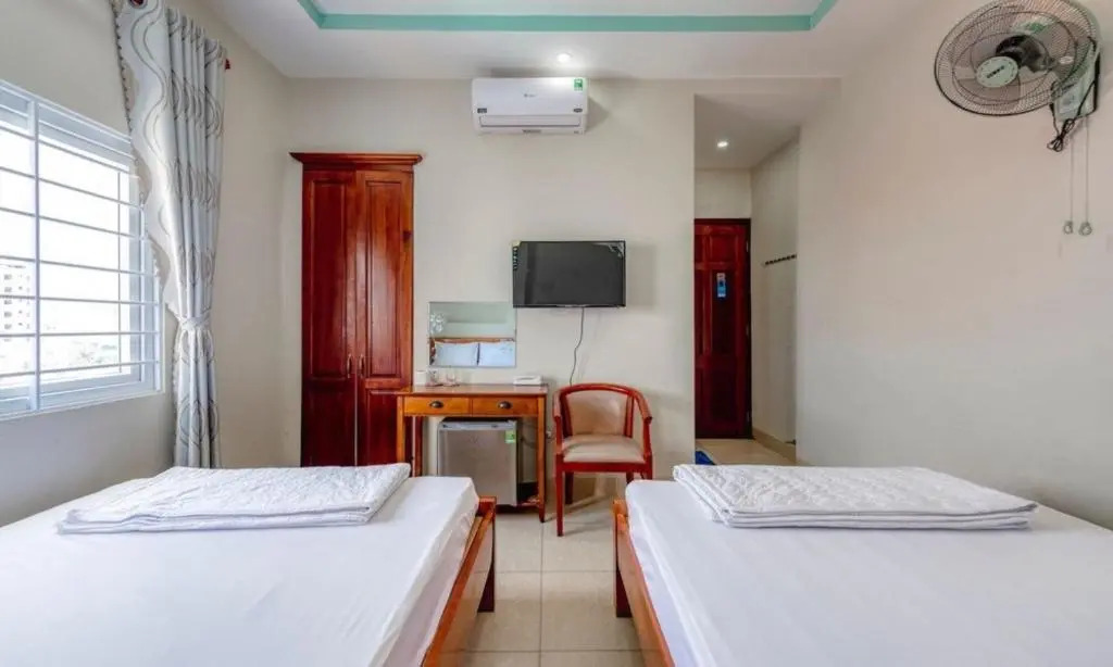Hoa Dan Hotel